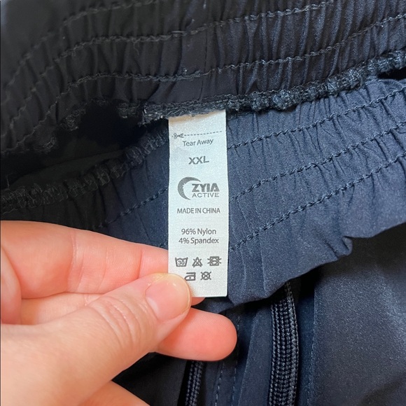 ZYIA High Rise‎ Joggers - Picture 4 of 8